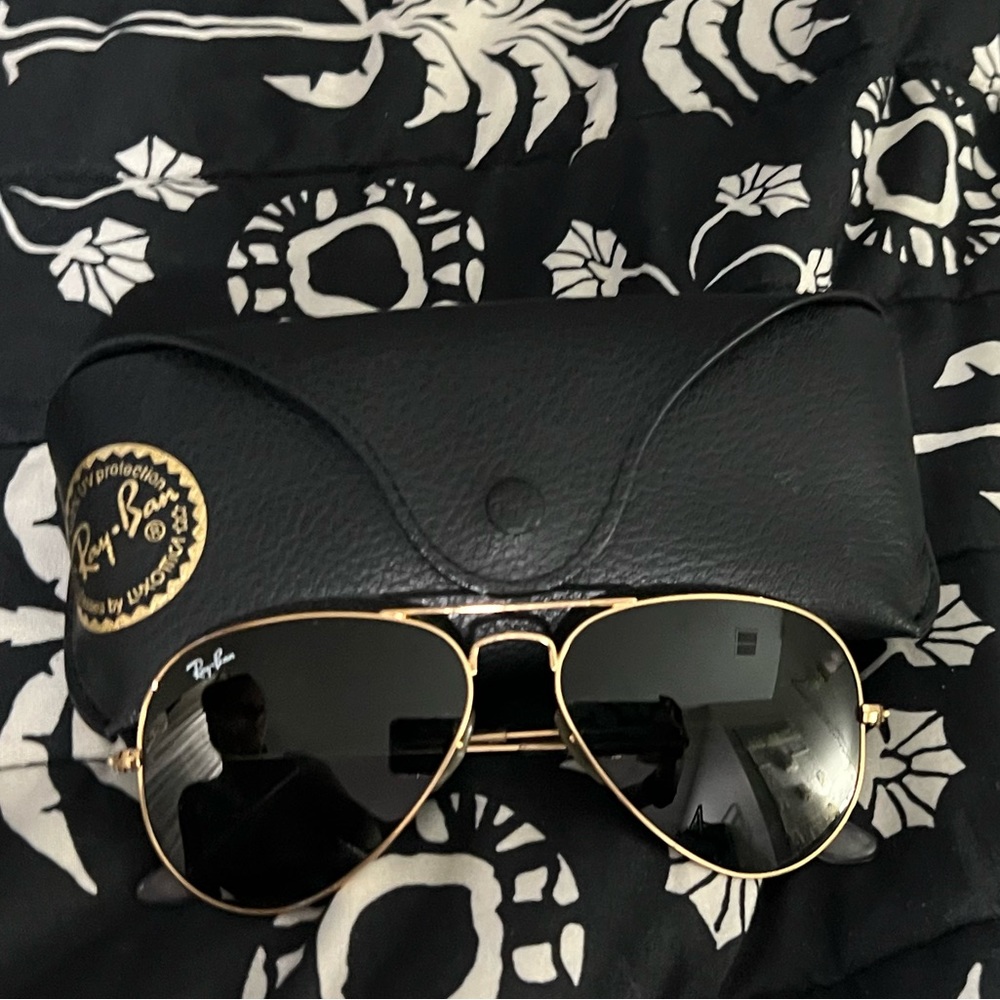 Rayban aviator sunglasses